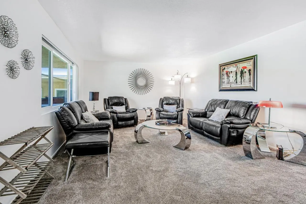 Peaceful Paradise On Palm Canyon Drive Permit# 4852 Palm Springs 0*,